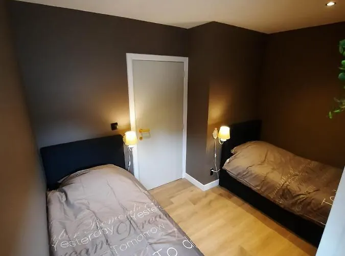 Guesthouse 66